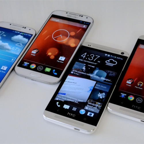 Le Galaxy S4 et le HTC One 'Google Play Edition' arrivent sur le Google Play Store