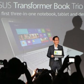 transformer book trio tablette ordinateur portablebureau executant a la fois android et windows 8 1