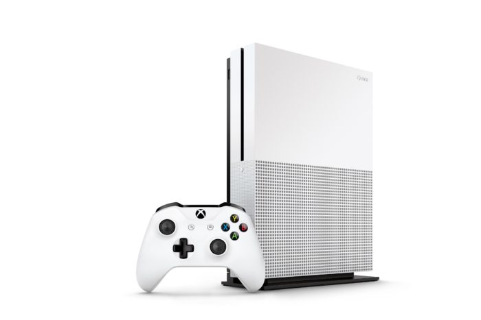 Xbox One S à la verticale et sa manette