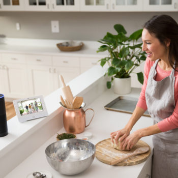 Amazon Echo kitchen