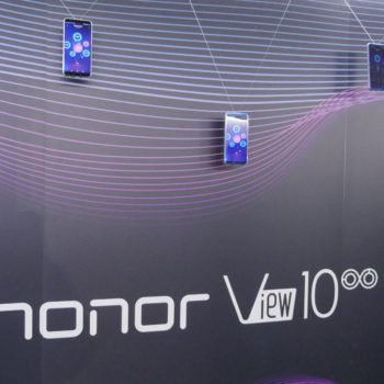 Honor View 10 07