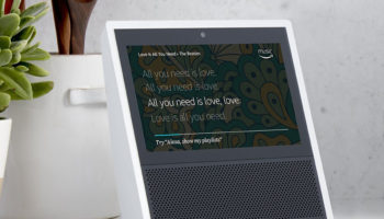 create speakers news echo show like facebook device image1 b6vstafu8f