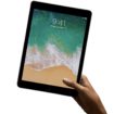 9.7 inch ipad hand