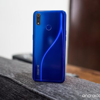 realme 3 pro review 3