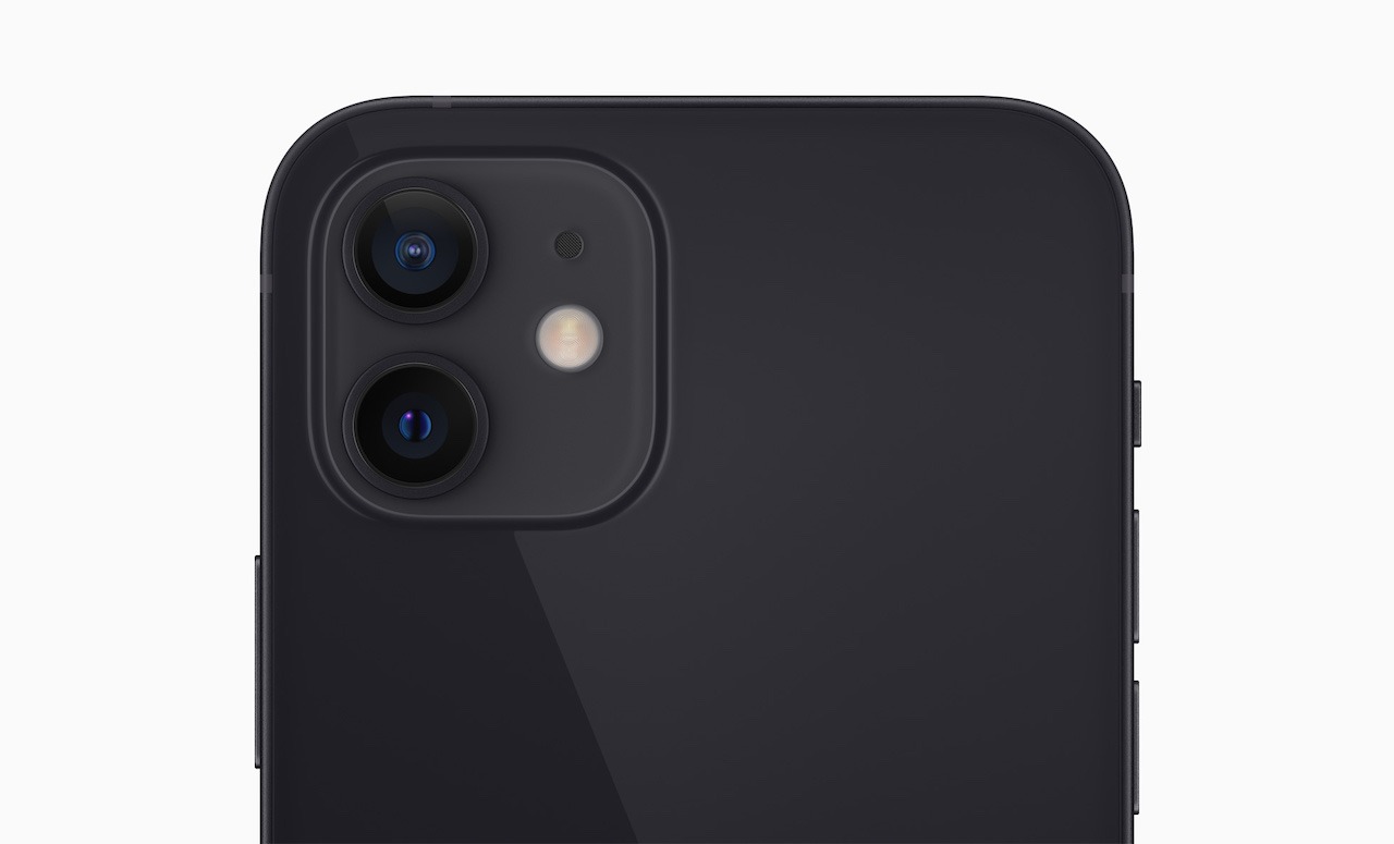 apple iphone 12 dual camera 1013