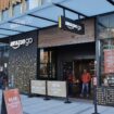 1200px Amazon Go in Seattle Dec