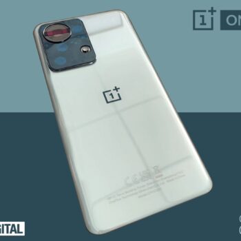 oneplus 10 smartphone