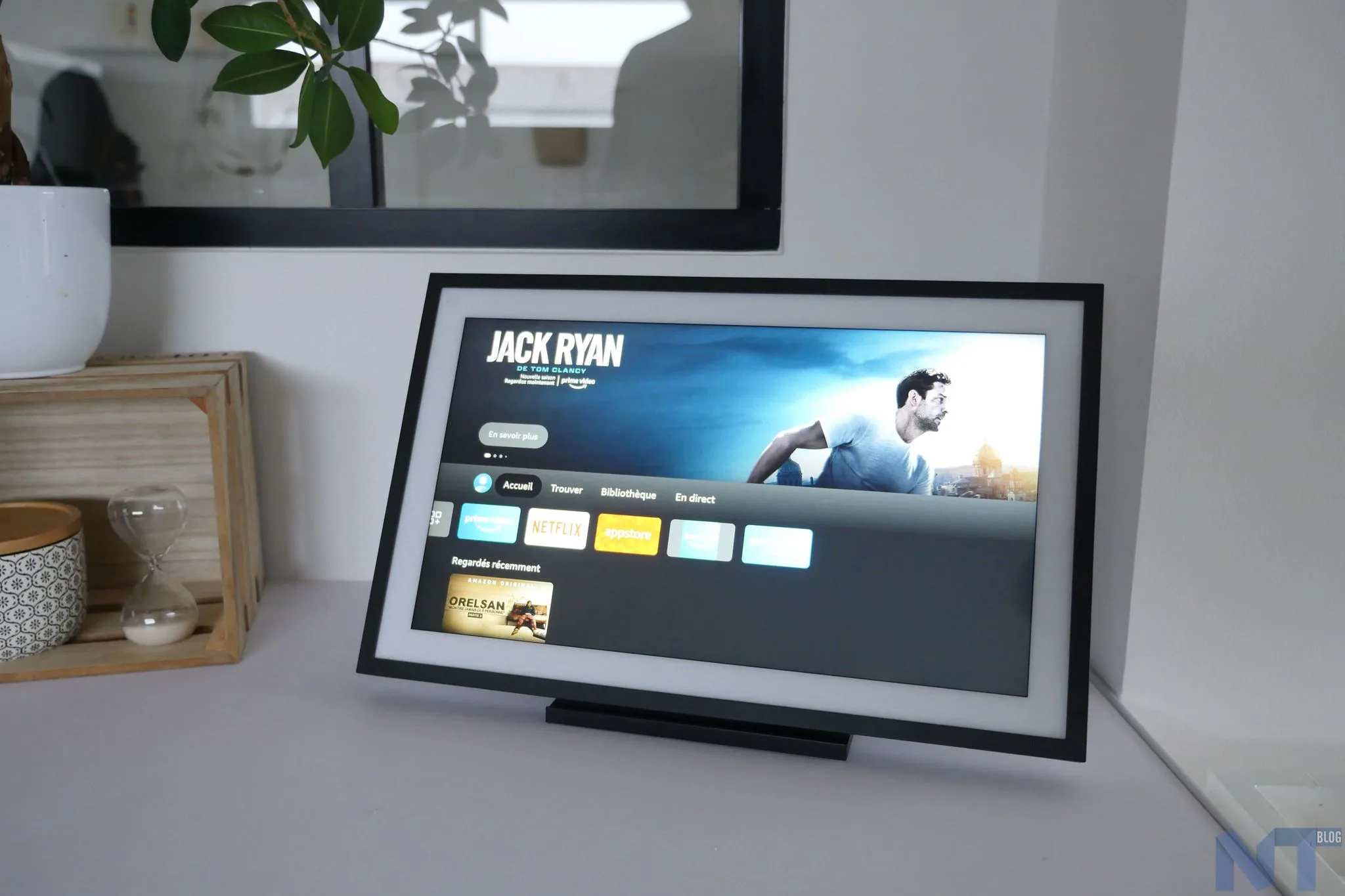 Echo Show 15 + Télécommande | Écran connecté Full HD 15,6 avec Alexa et  Fire TV intégré