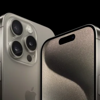 Apple iPhone 15 Pro lineup hero 3