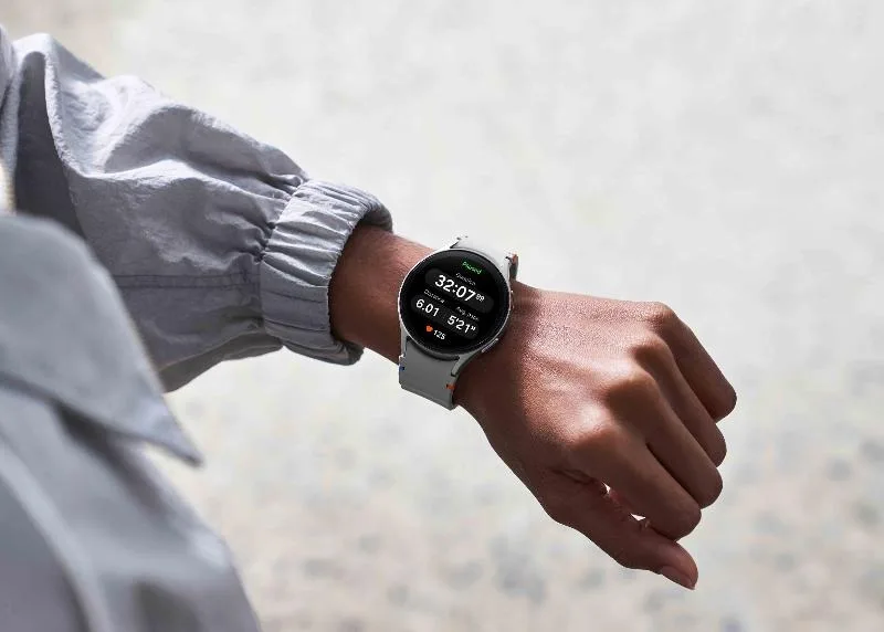 Découvrez la Galaxy Watch 7 : Suivi de condition physique avancé et design élégant