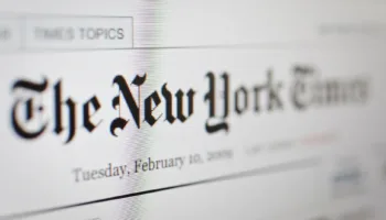 New York Times vs Perplexity : la bataille pour le contenu journalistique à l'ère de l'IA