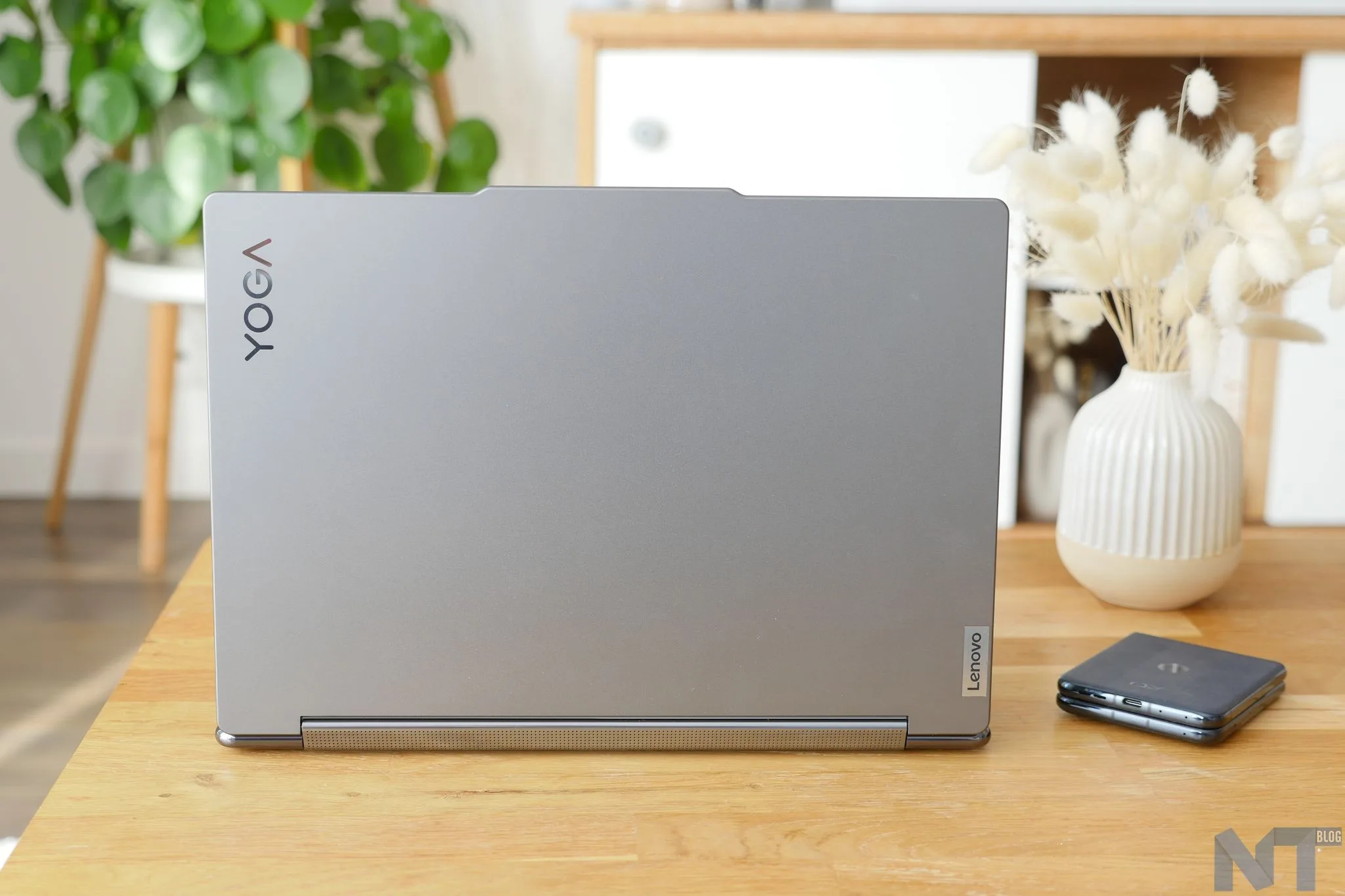 Lenovo Yoga 9i 2024 44 jpg