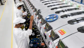 Foxconn : Des annonces d'emploi plus inclusives en Inde, mais des doutes persistent