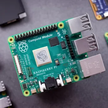 Raspberry Pi Compute Module 5 : premières images et un écosystème en pleine expansion