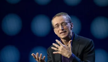 Intel : Départ de Pat Gelsinger et transition vers une nouvelle ère