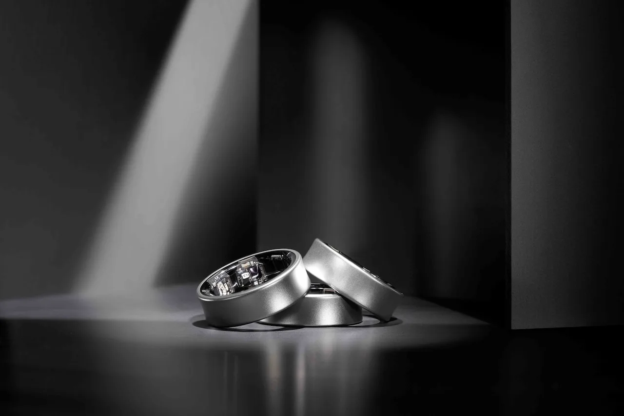 009 family galaxy ring titaniumsilver