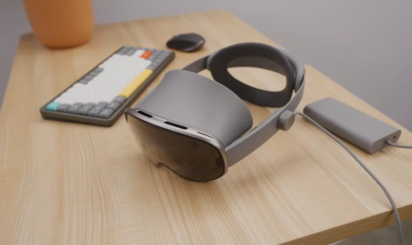 Android XR : Le casque VR/AR de Samsung se dévoile dans une prise en main