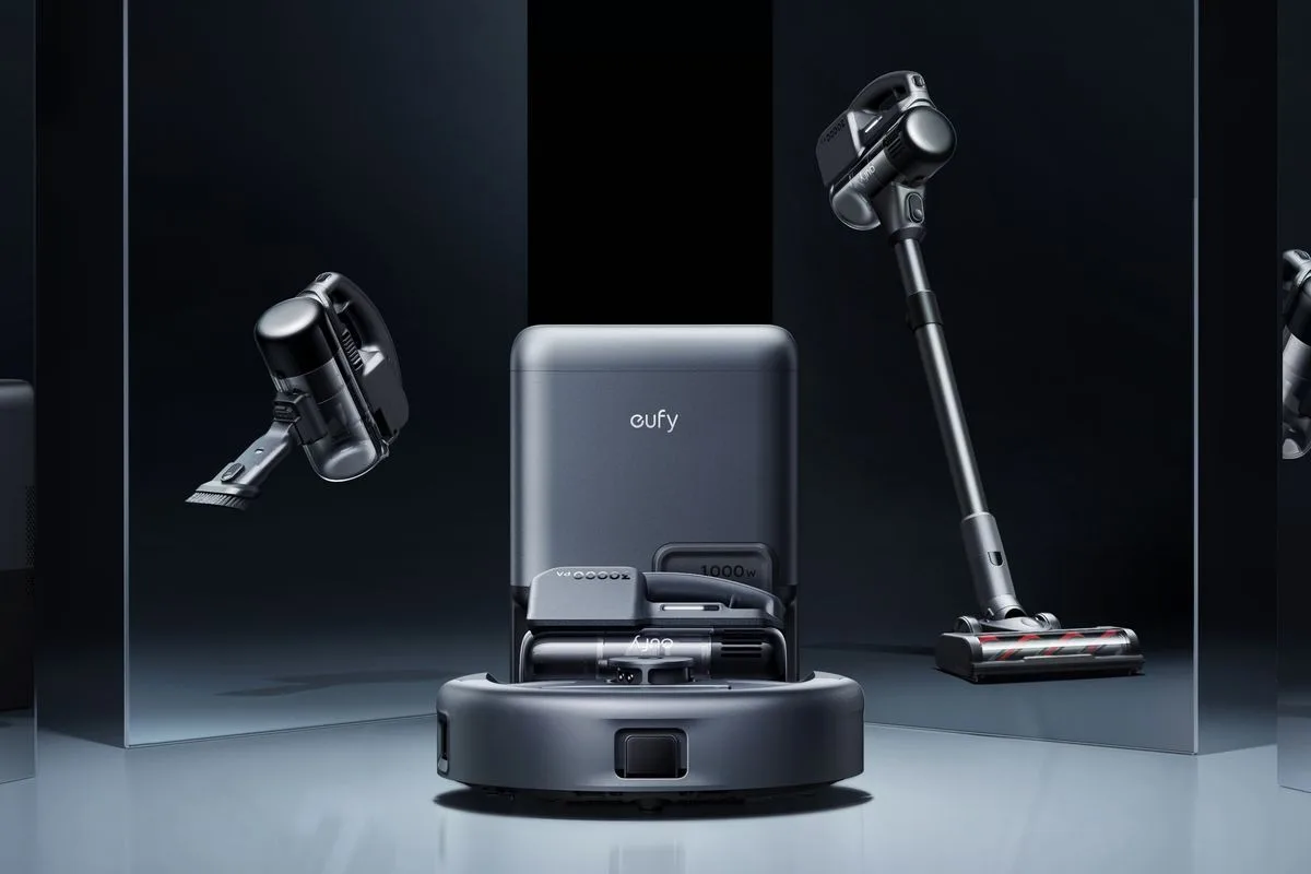 CES 2025 : Eufy E20, l'aspirateur robot 3-en-1 qui se transforme en balai !