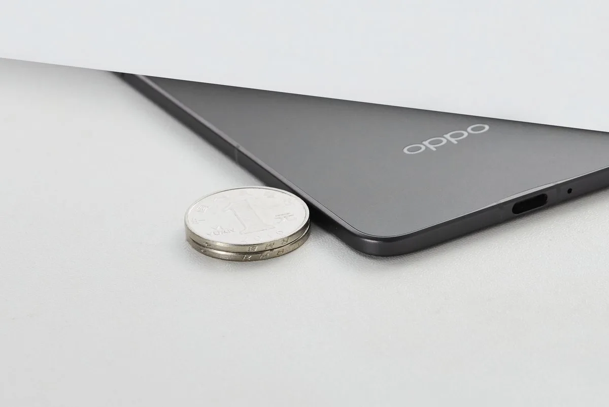 OPPO Find N5 : Le pliable ultra-fin, mais pas le plus léger !