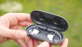 Test des Xiaomi OpenWear Stereo : Une alternative aux écouteurs intra-auriculaires ?