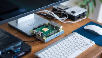 Raspberry Pi : comment exécuter des modèles d'IA en local ? Guide complet