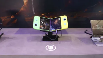 MWC 2025 : Samsung Flex Gaming, la console portable pliable qui veut révolutionner le marché !