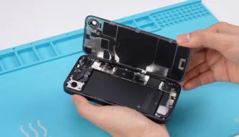 iPhone 16e teardown