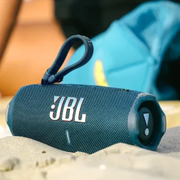 JBL Flip 7 et Charge 6 : les nouvelles enceintes portables boostées à l'IA et à l'autonomie