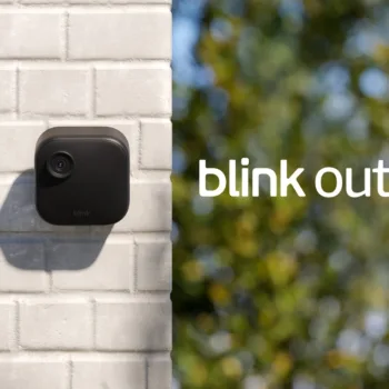 Blink Outdoor 4 : 2 ans d'autonomie, vision nocturne améliorée, prix canon