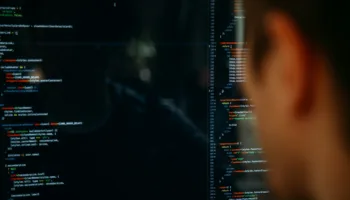Cursor : Une erreur d'IA provoque une fuite massive d'utilisateurs