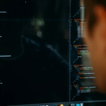 Cursor : Une erreur d'IA provoque une fuite massive d'utilisateurs