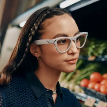 Voyagez connecté : les Ray-Ban Meta traduisent en direct et sans Wi-Fi !
